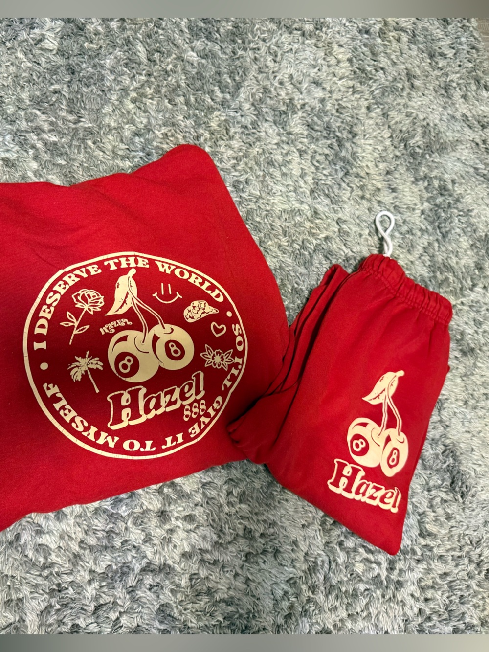 Hazel Women's Red Graphic Sweat Set
